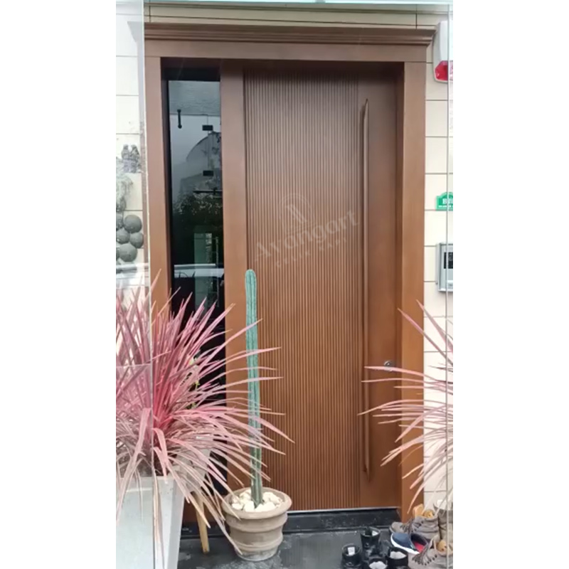 Ahşap Villa Kapısı AVNG-024